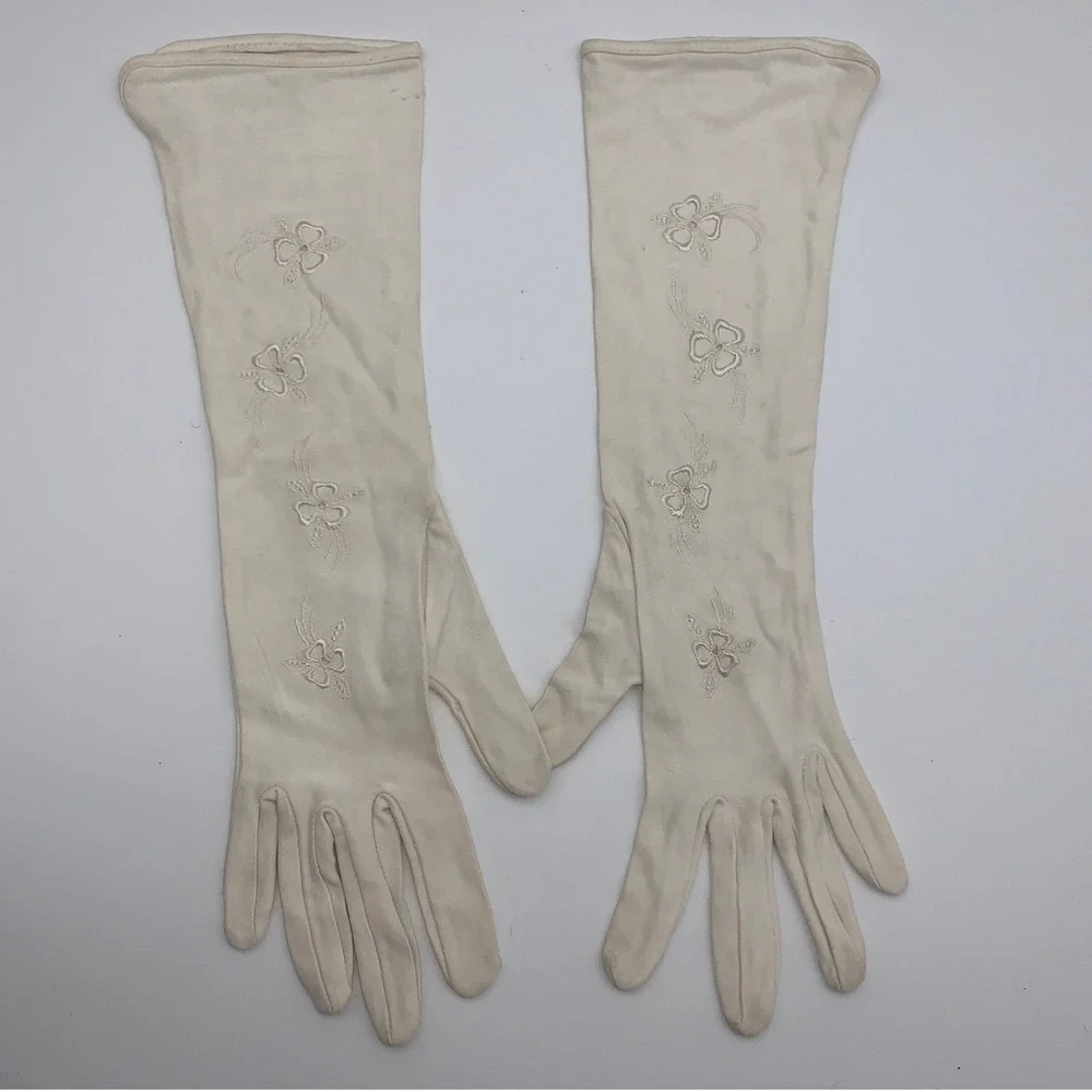 Vintage 1960s Ivory Nylon Opera Gloves Embroidered Floral Wedding‎ Formal 13